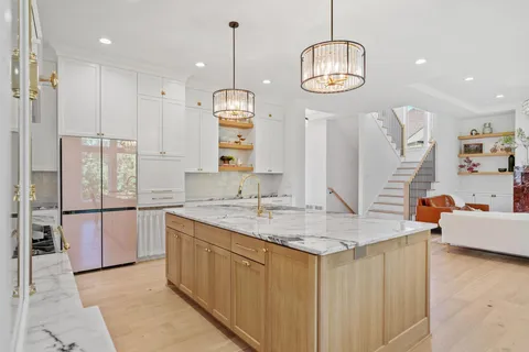 $1,124,000 | 21412 Poate Court, Rogers, MN 55374