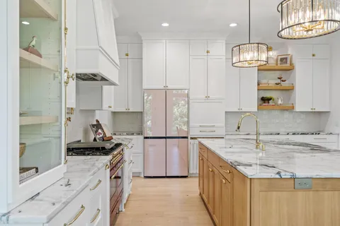 $1,124,000 | 21412 Poate Court, Rogers, MN 55374