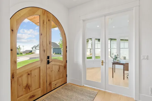 $1,124,000 | 21412 Poate Court, Rogers, MN 55374