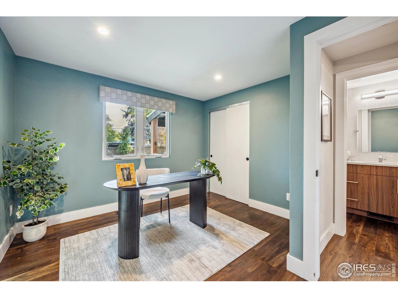 1920 Vista Drive Boulder, CO 80304 - Photo 15 of 38 a view of a workspace