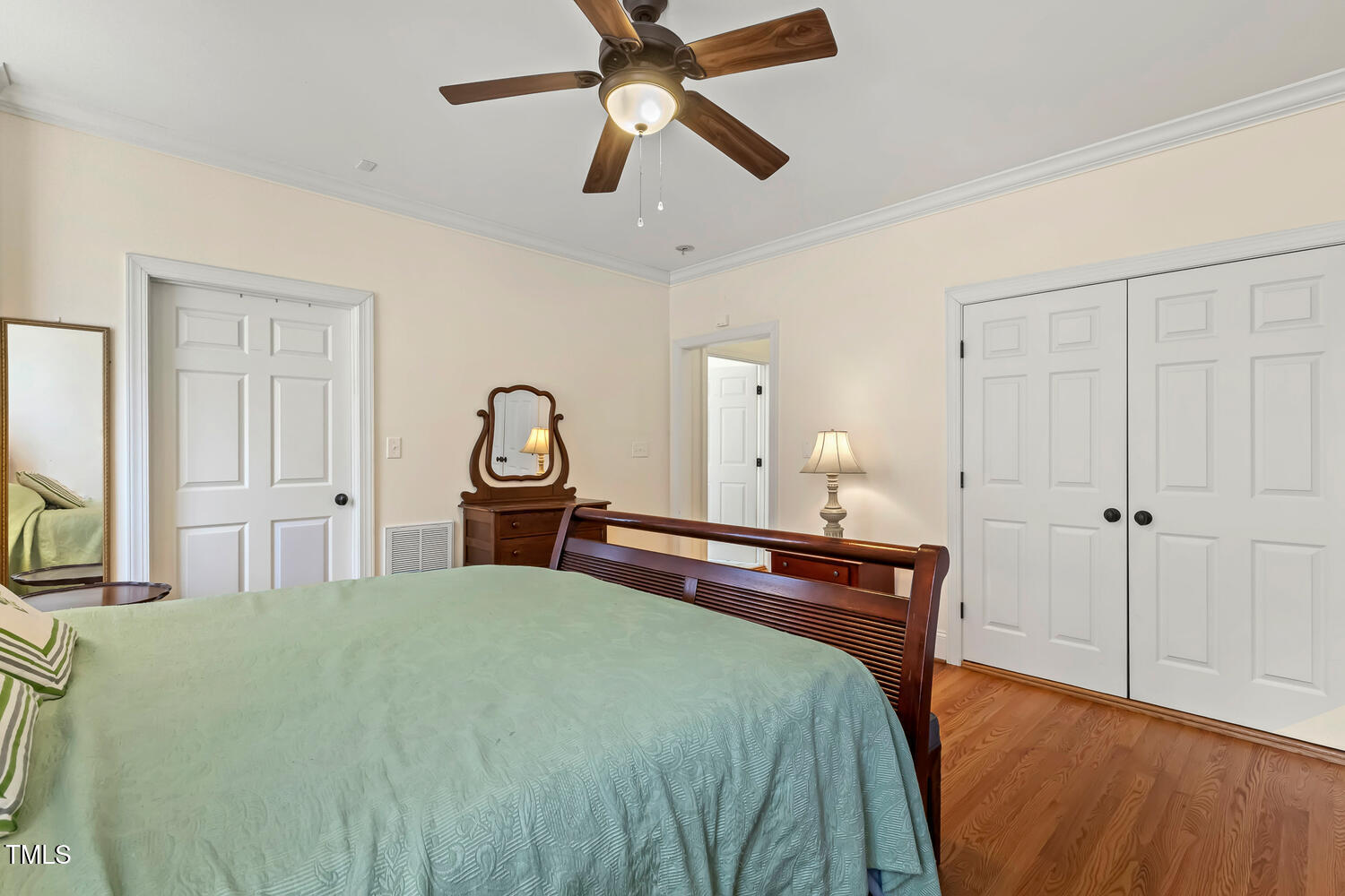 1115 Wake Forest Road, Unit B Raleigh, NC 27604 - Photo 20 of 37 1115 Wake Forest Rd Raleigh NC-large-020