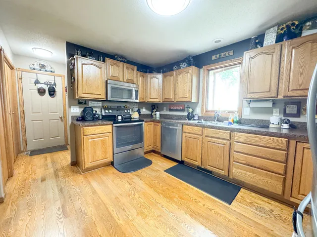 $534,900 | 26760 Riverside Drive, Fergus Falls, MN 56537