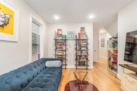 $699,000 | 152 Beach Street, Unit 1, Jersey City, NJ 07307