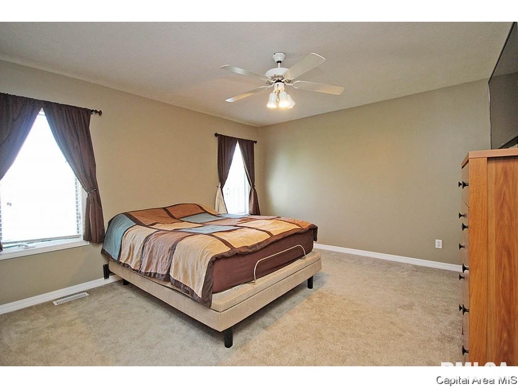 2408 Gander Road Springfield, IL 62711 - Photo 15 of 36