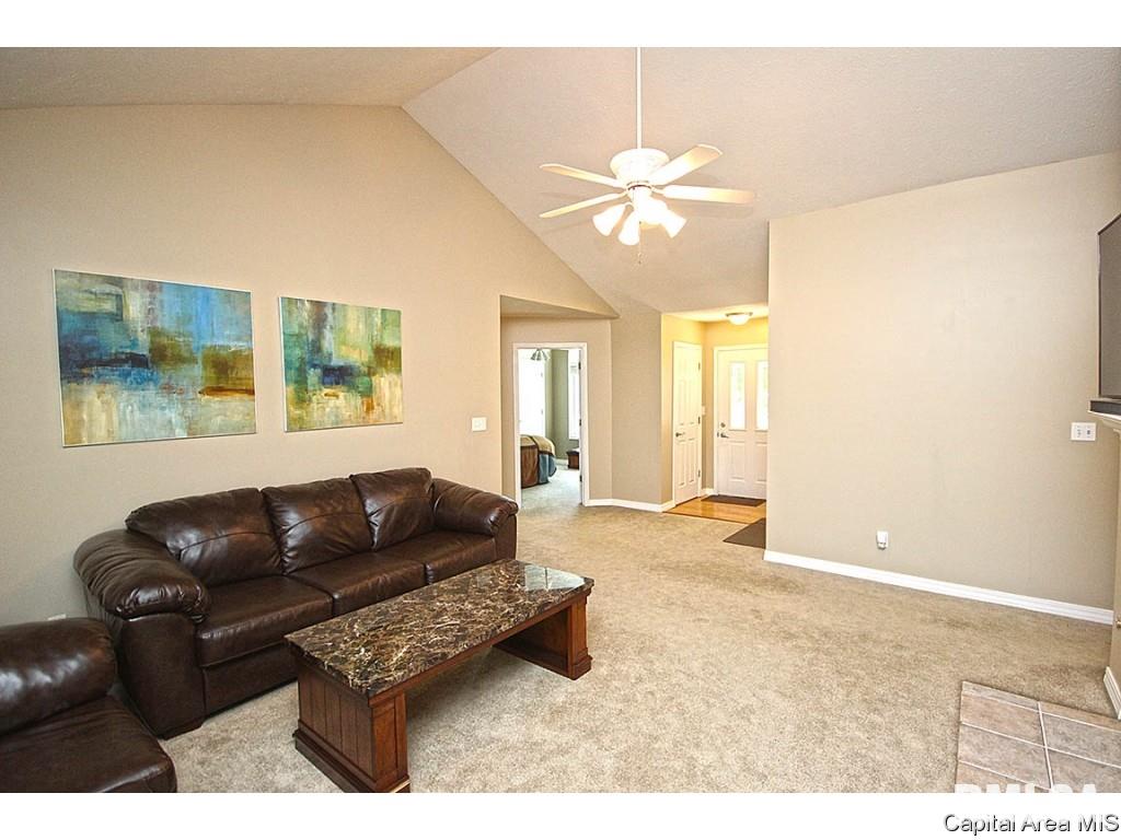 2408 Gander Road Springfield, IL 62711 - Photo 10 of 36