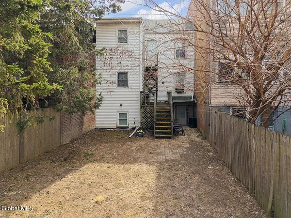 $349,000 | 321 Washington Avenue, Albany, NY 12206