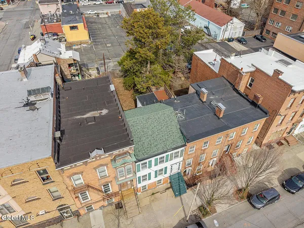 $349,000 | 321 Washington Avenue, Albany, NY 12206
