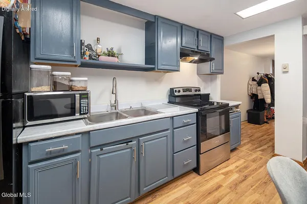 $349,000 | 321 Washington Avenue, Albany, NY 12206