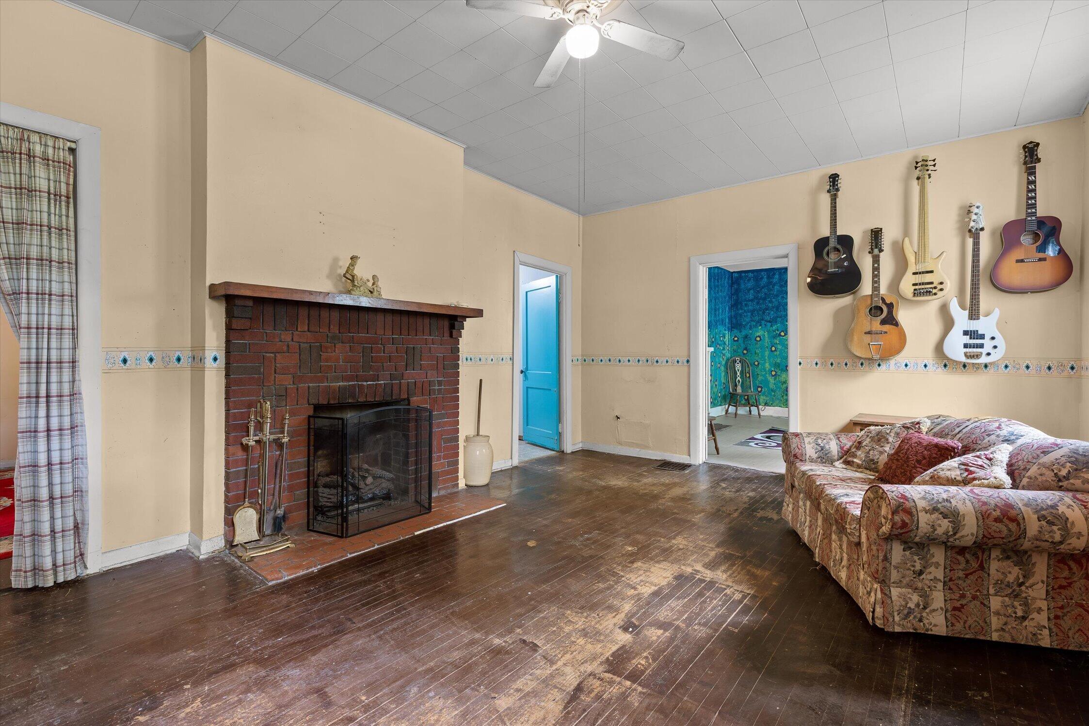 449 South Elm Street Whitwell, TN 37397 - Photo 7 of 24 32-S Elm-32