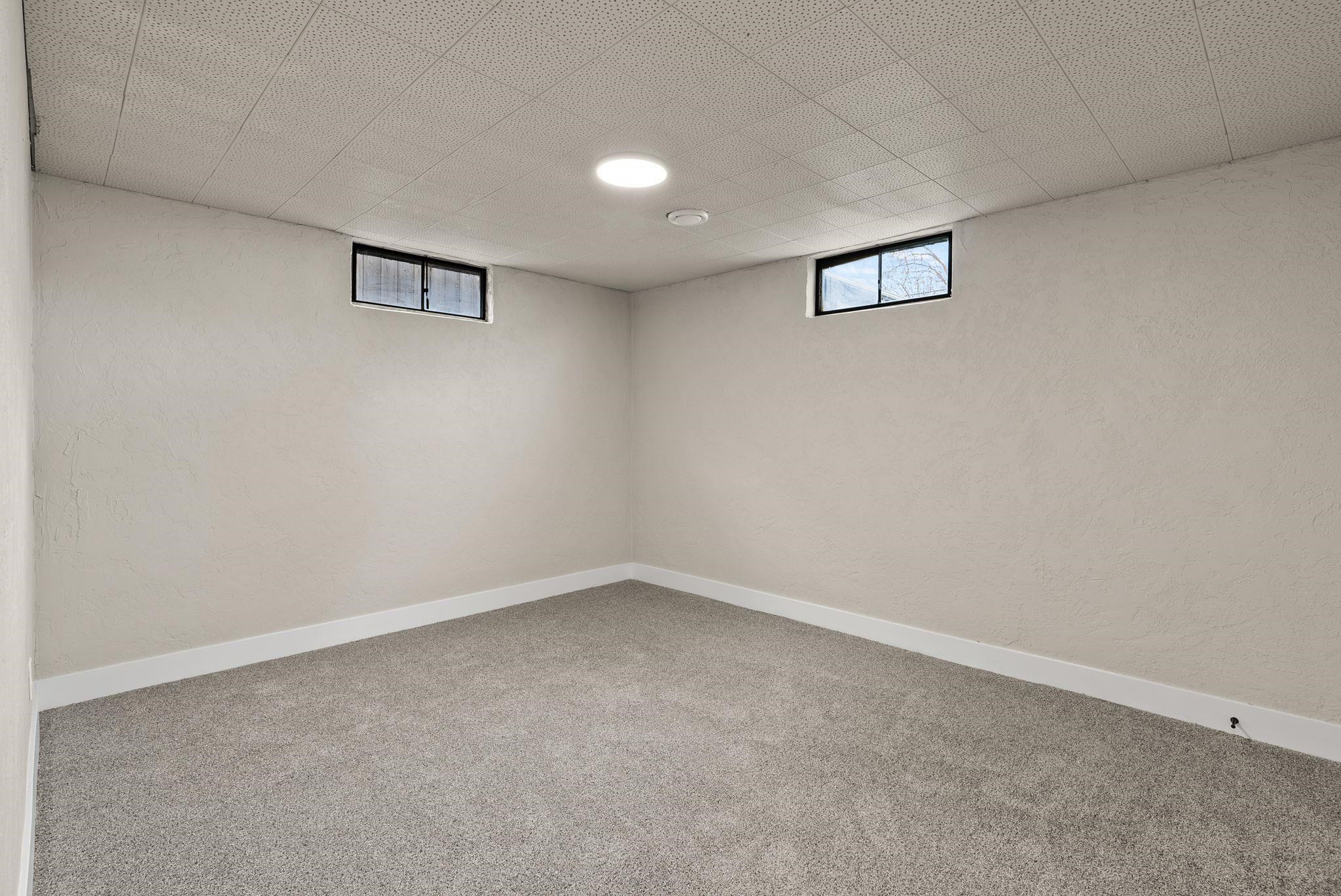 5004 North Elm Street Spokane, WA 99205 - Photo 23 of 32