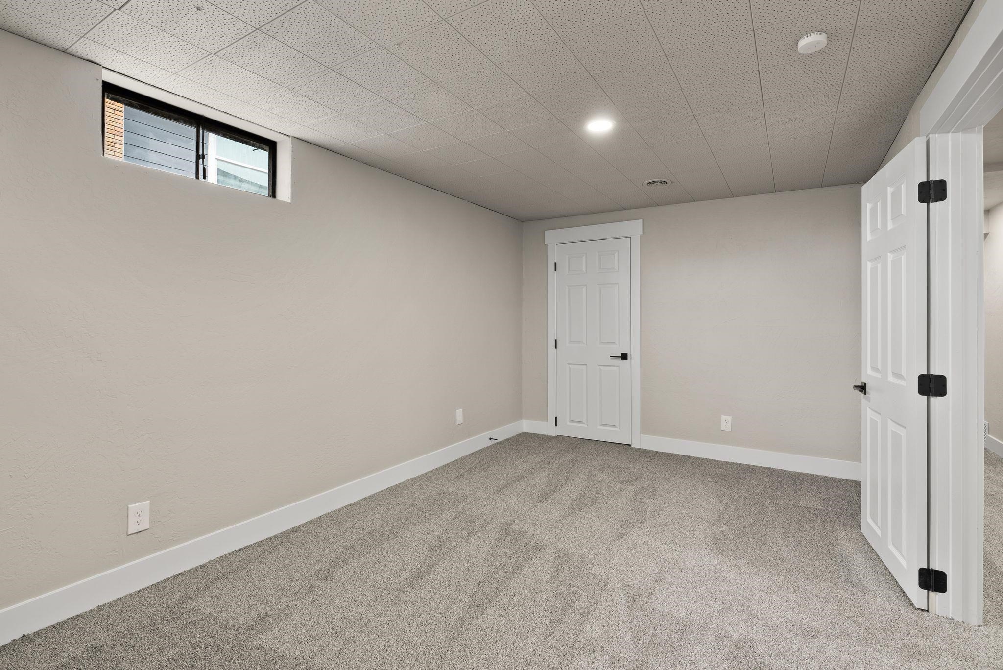 5004 North Elm Street Spokane, WA 99205 - Photo 25 of 32