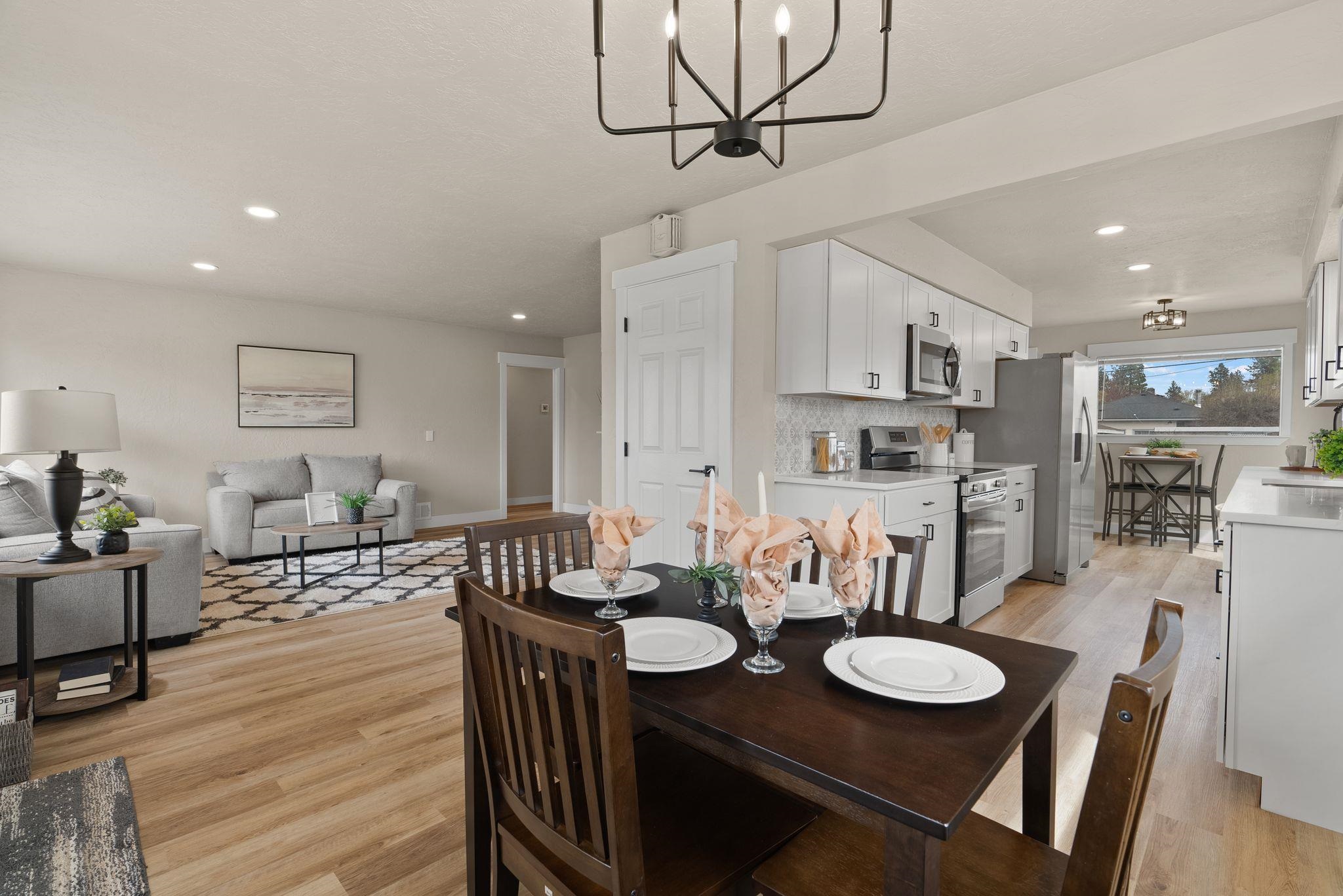 5004 North Elm Street Spokane, WA 99205 - Photo 7 of 32