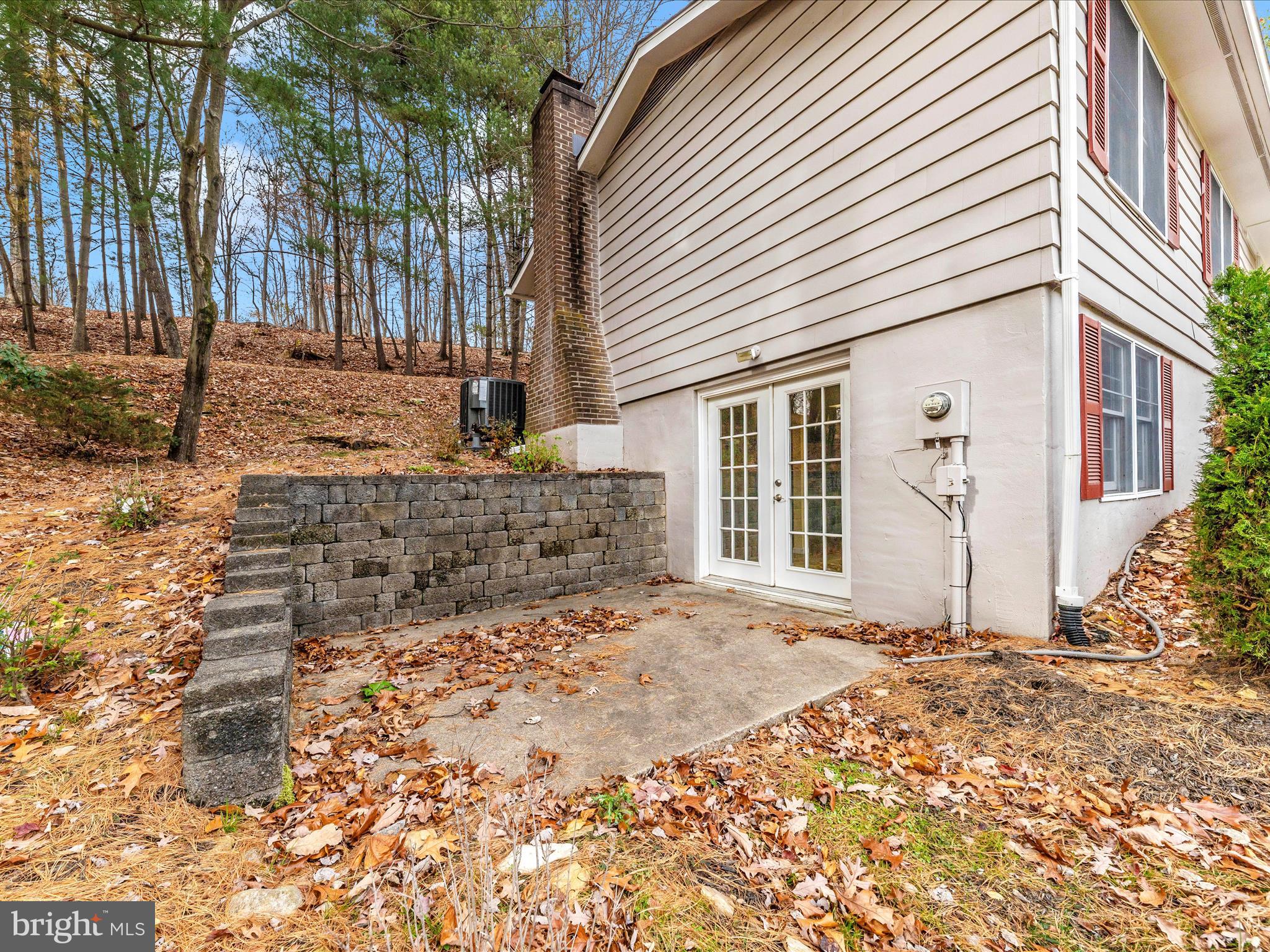 8722 Indian Springs Road Frederick, MD 21702 - Photo 43 of 54 Exterior Side