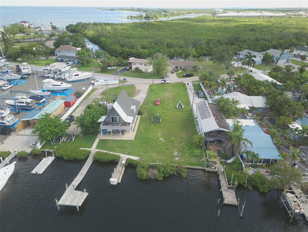 3322 West Shell Point Road, Unit B Ruskin, FL 33570 - Photo 4 of 13 a view of a city