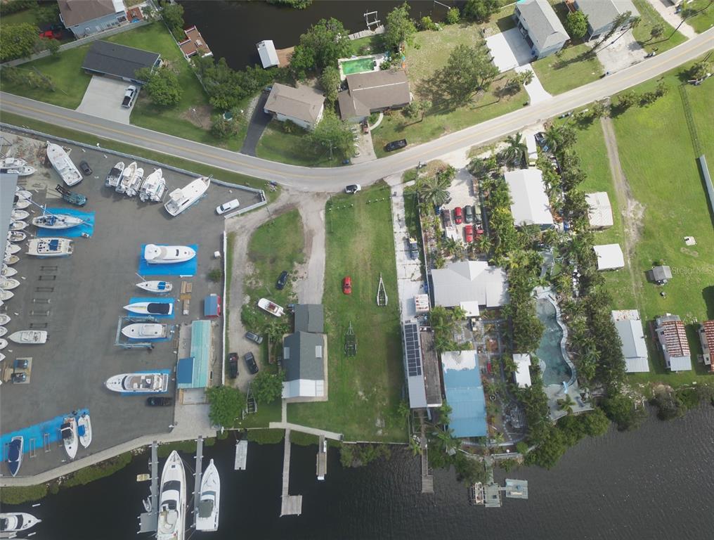 3322 West Shell Point Road, Unit B Ruskin, FL 33570 - Photo 8 of 13