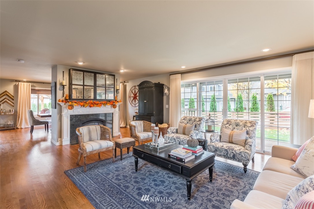 8920 Northeast 176th Street Bothell, WA 98011 - Photo 6 of 21 Gallery Image 6