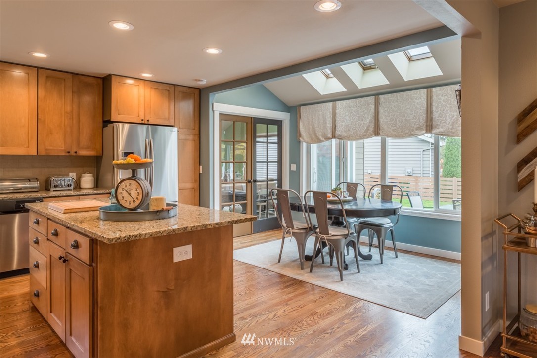 8920 Northeast 176th Street Bothell, WA 98011 - Photo 9 of 21 Gallery Image 9