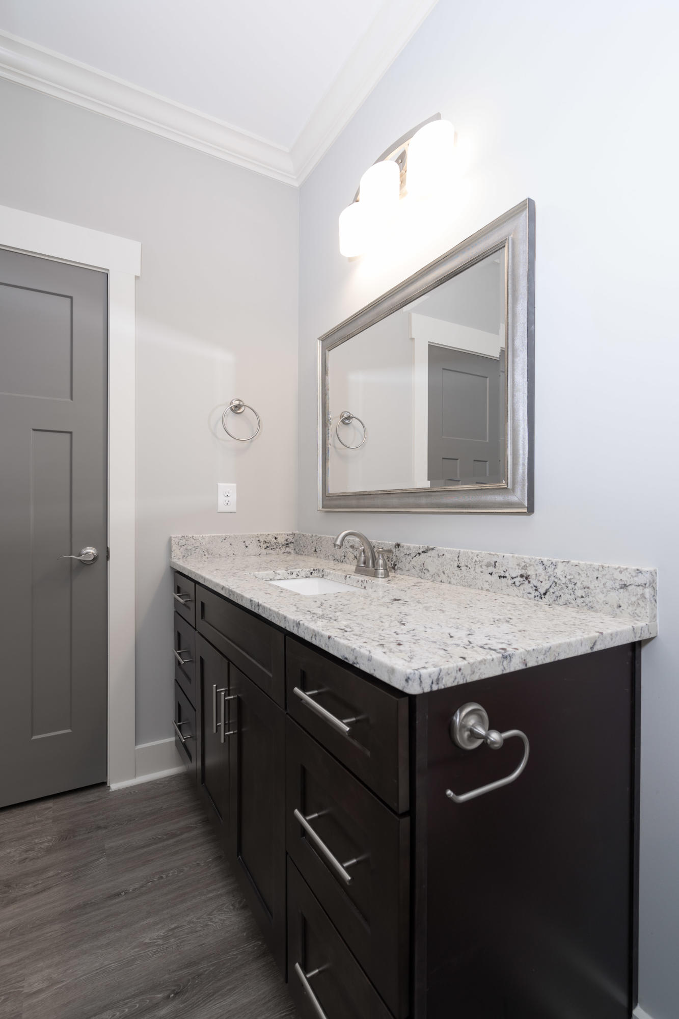 765 Steele Road Rossville, GA 30741 - Photo 16 of 30 013 Unit 4 Master Vanity
