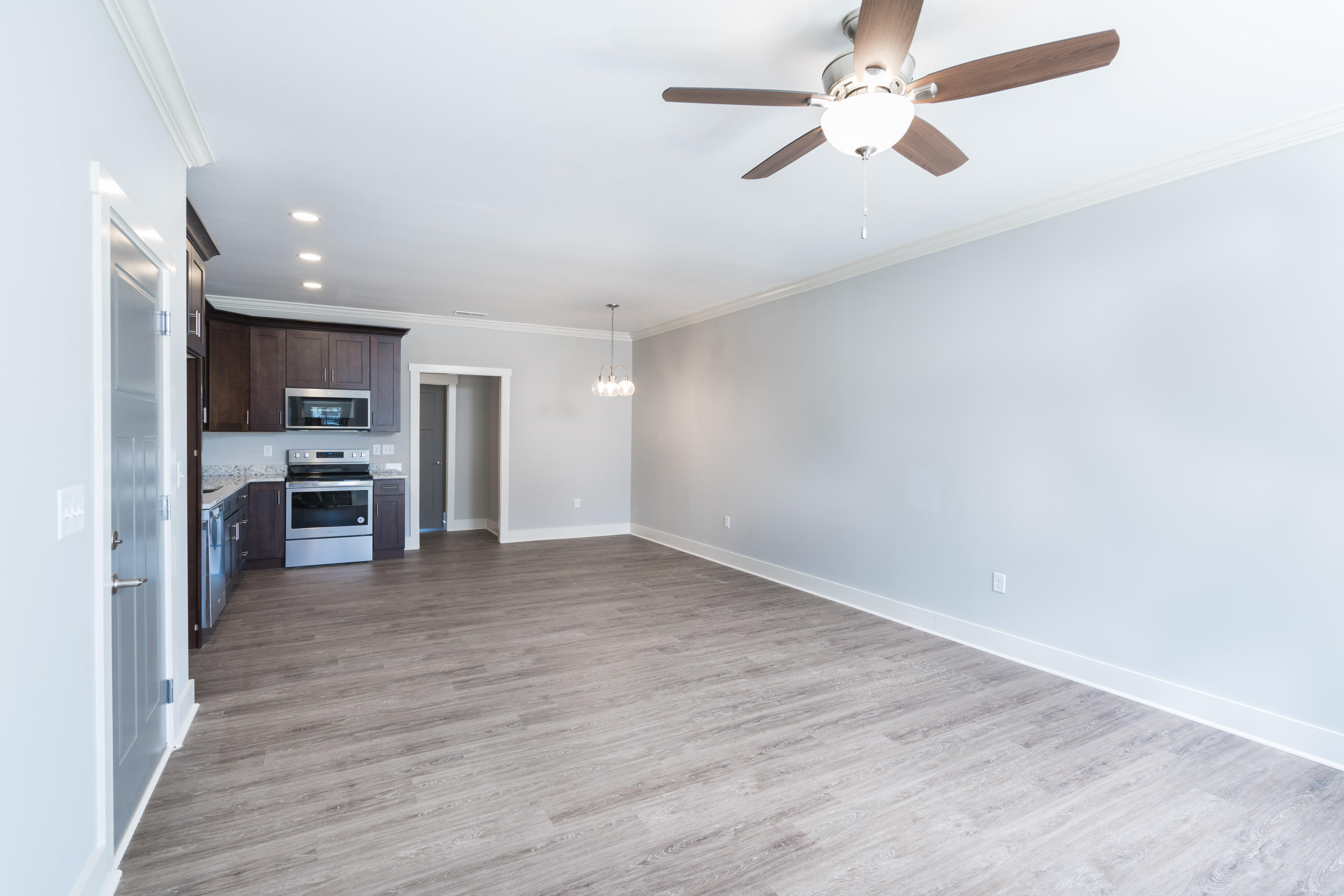 765 Steele Road Rossville, GA 30741 - Photo 5 of 30 001 Unit 4 Entry
