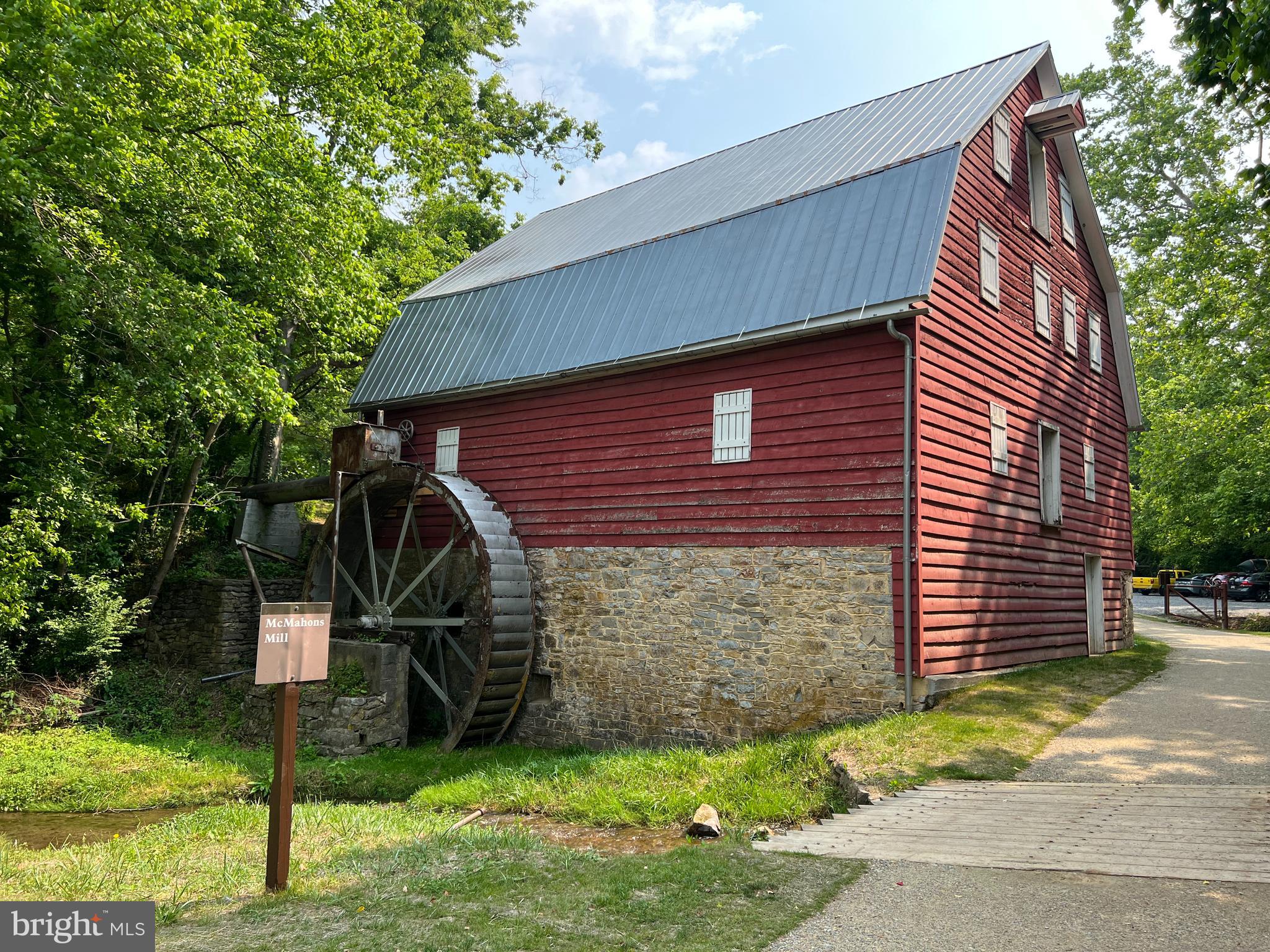 15811 Dellinger Road Williamsport, MD 21795 - Photo 4 of 6 Nearby Historic McMahan's Mill