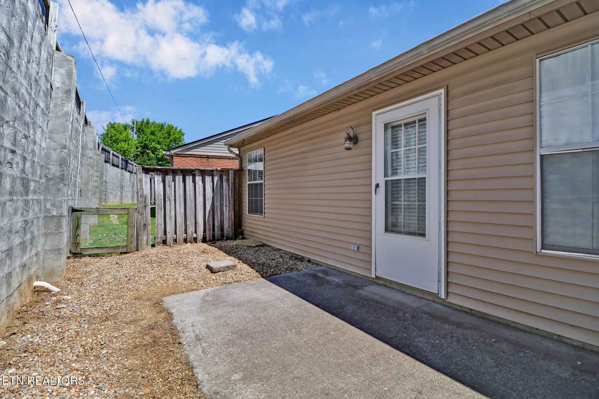 8059 Intervale Way Powell, TN 37849 - Photo 26 of 32 n44a1213-n44a1217