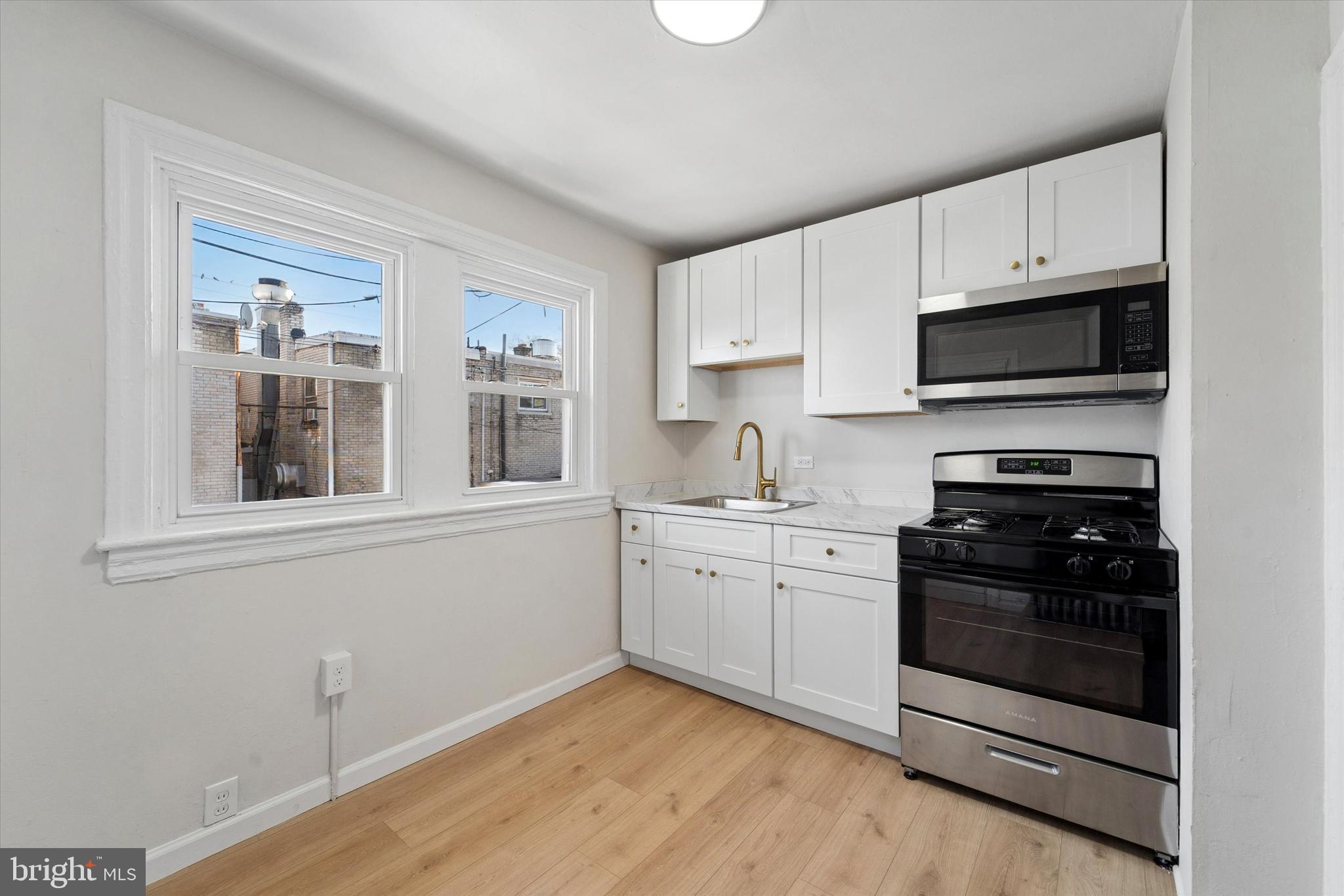 6512 Reedland Street Philadelphia, PA 19142 - Photo 8 of 15 Gallery Image 8