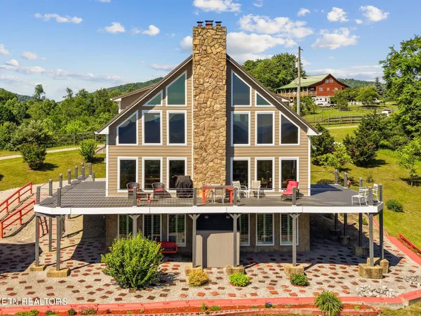 $799,900 | 187 Grouse Lane, Pioneer, TN 37847