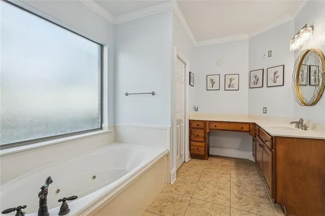 $589,000 | 452 Belle Pointe Drive, Madisonville, LA 70447