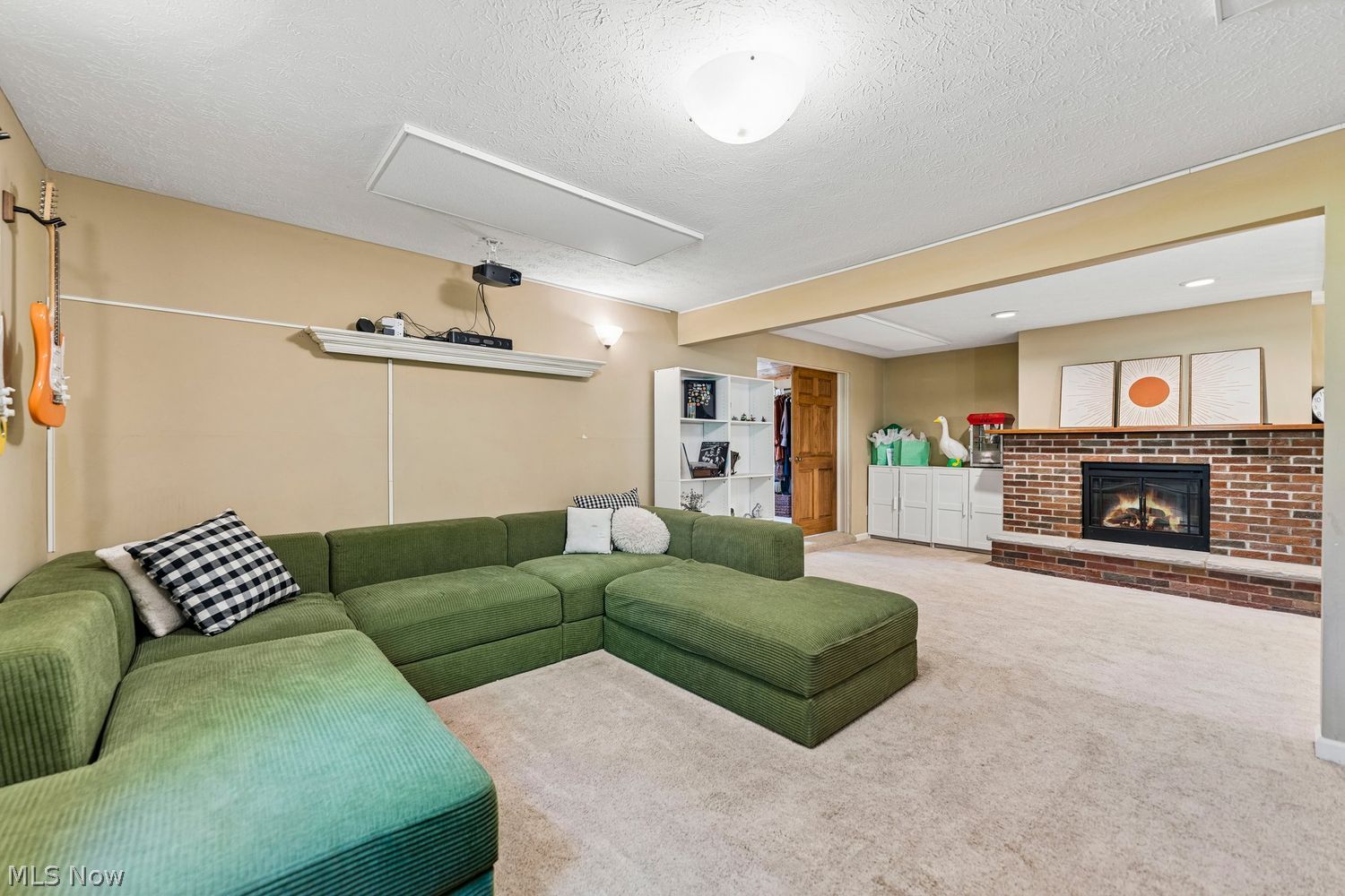 330 Spell Road Kent, OH 44240 - Photo 4 of 33 Gallery Image 4