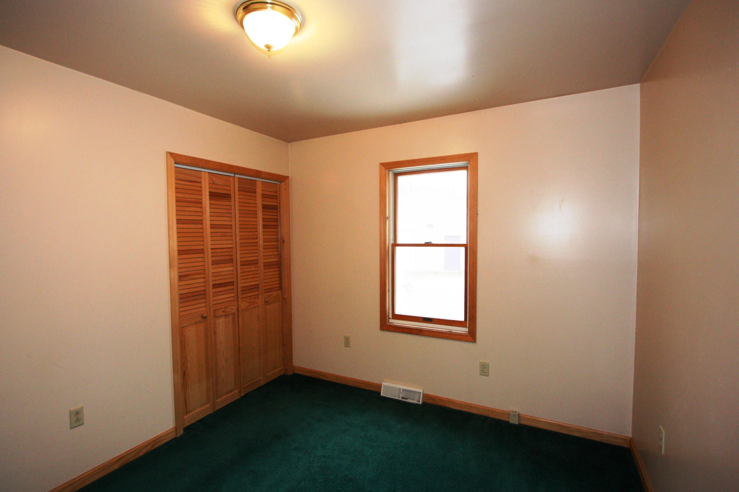 11730 South Hulbert Road Hulbert, MI 49748 - Photo 11 of 32 Gallery Image 11