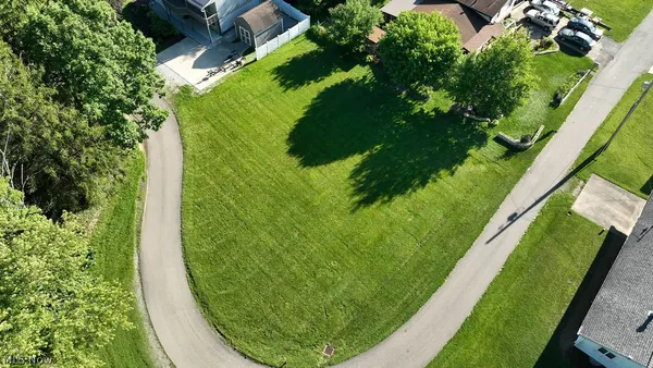 $89,900 | 6054 West Lakeside Drive Southwest, Sherrodsville, OH 44675