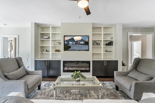 $589,900 | 5210 Grande View Lane, Jackson, MI 49201