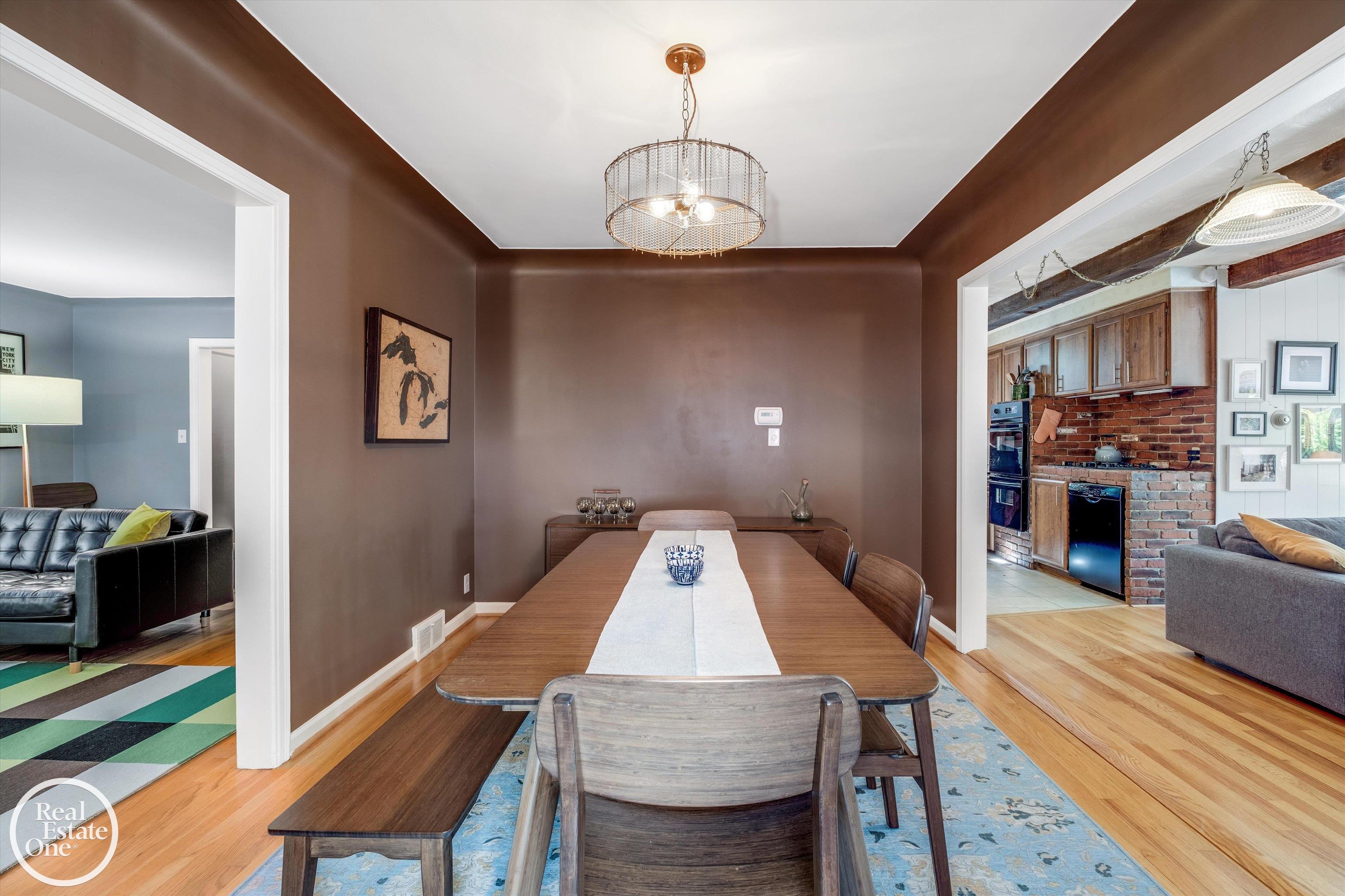 1819 Littlestone Road Grosse Pointe, MI 48236 - Photo 9 of 46 Dining Room