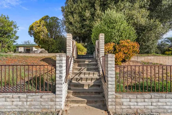 $799,000 | 10850 2nd Street, Lakeside, CA 92040
