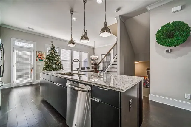 $3,450 | 1913 Townsend Court, Unit 25, Atlanta, GA 30329