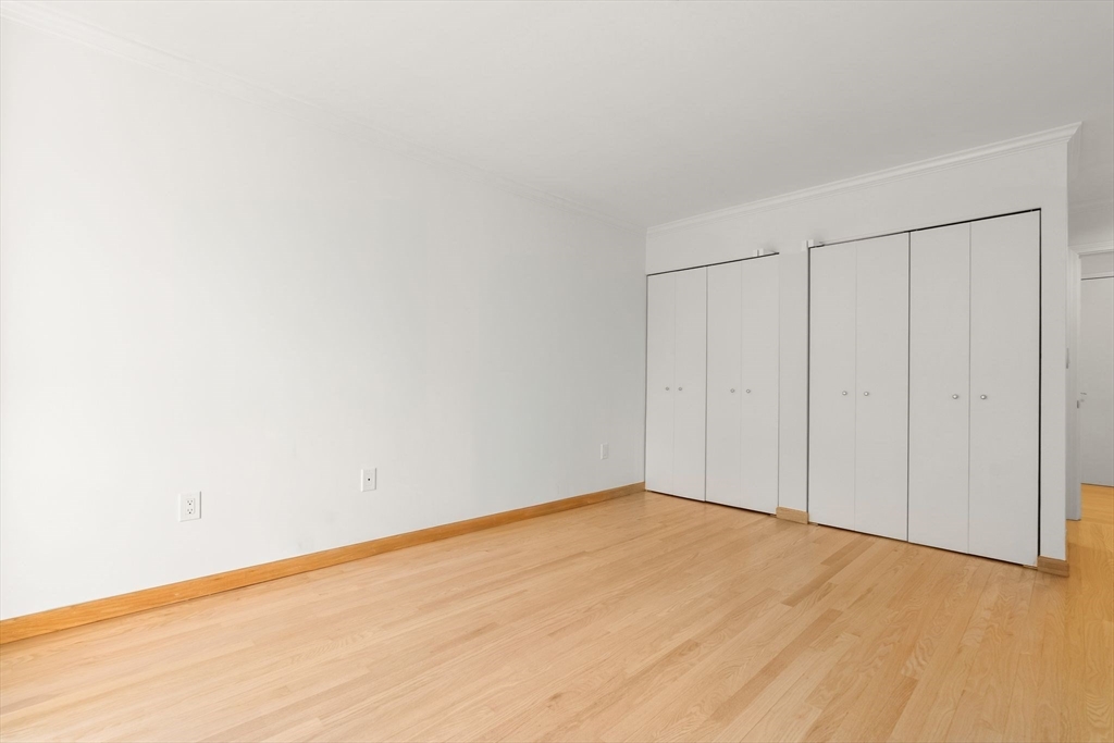 350 North Street, Unit 301 Boston, MA 02109 - Photo 12 of 24