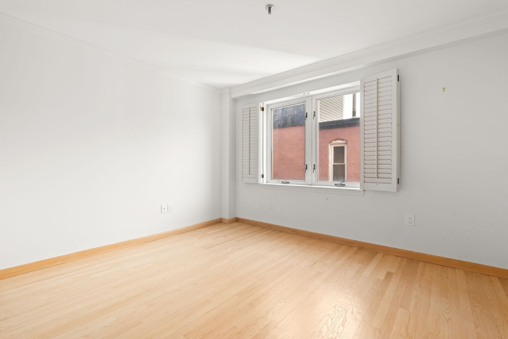350 North Street, Unit 301 Boston, MA 02109 - Photo 15 of 24
