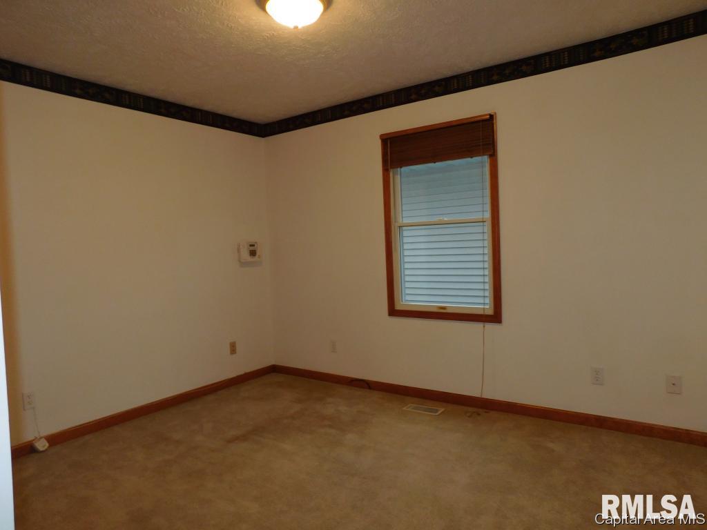 2420 Neil Road Springfield, IL 62702 - Photo 16 of 26