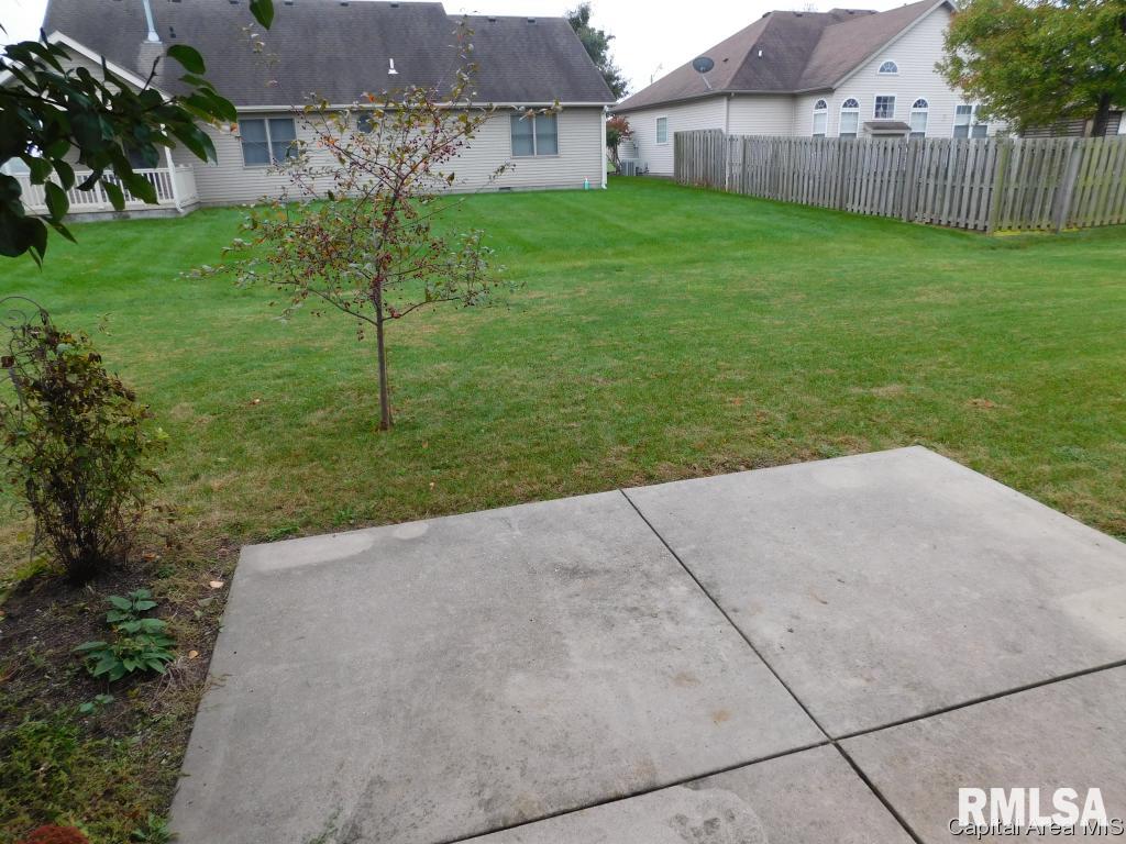 2420 Neil Road Springfield, IL 62702 - Photo 22 of 26