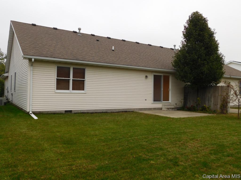 2420 Neil Road Springfield, IL 62702 - Photo 24 of 26