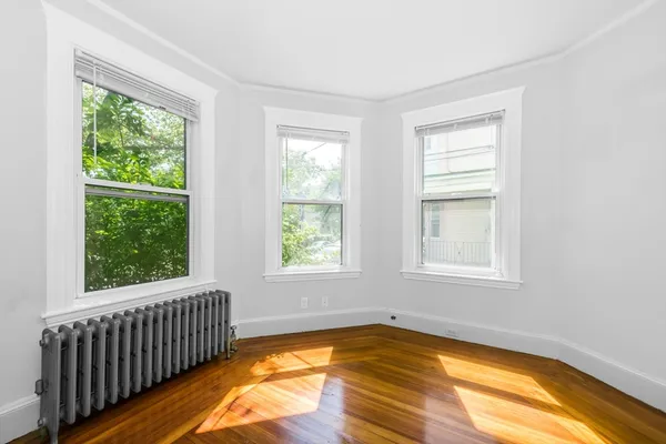 $4,400 | 46 Hobson Street, Unit 1, Boston, MA 02135