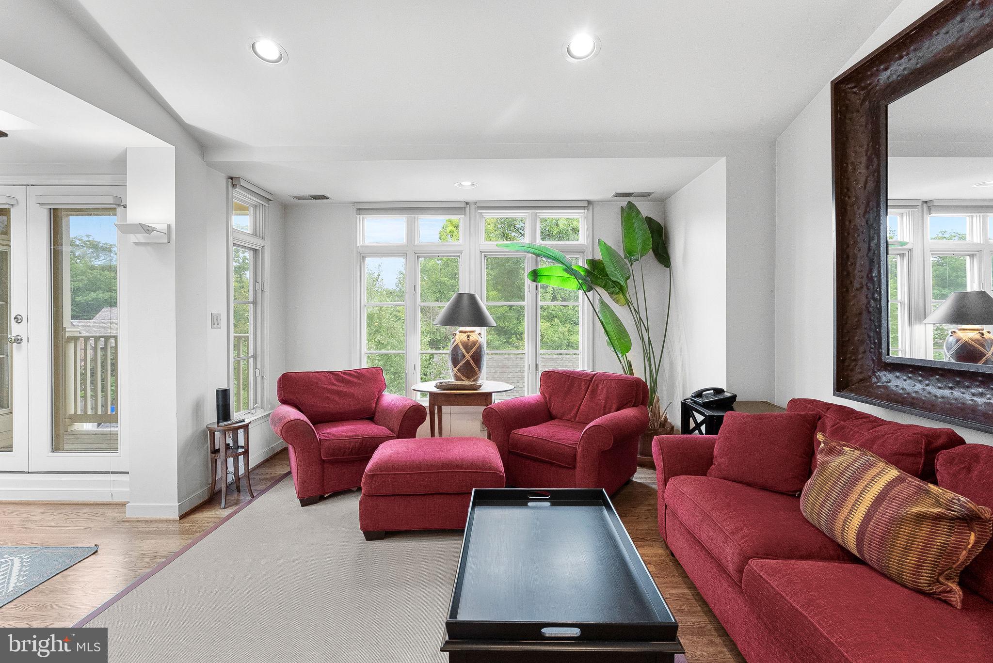 9314 Colesville Road Silver Spring, MD 20901 - Photo 28 of 88 Fourth level sitting room or 5th bedroom/flex room