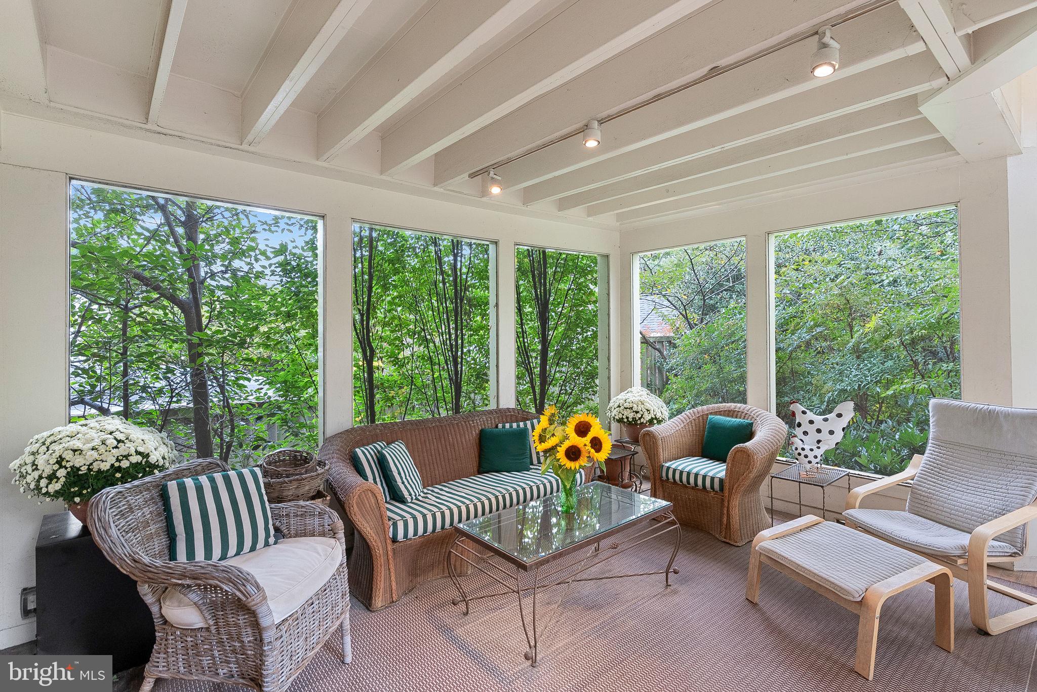 9314 Colesville Road Silver Spring, MD 20901 - Photo 45 of 88 Magnificent screen porch