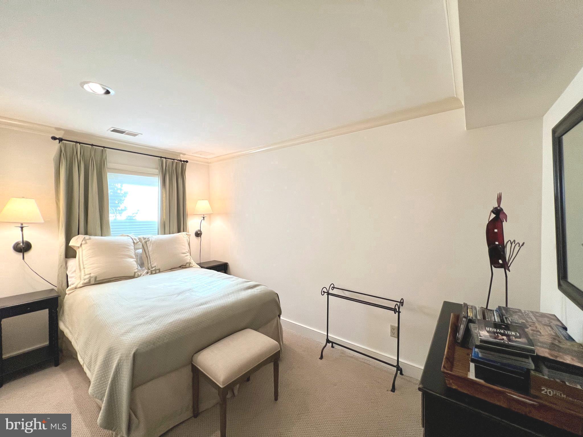 9314 Colesville Road Silver Spring, MD 20901 - Photo 48 of 88 6th bedroom/flex room