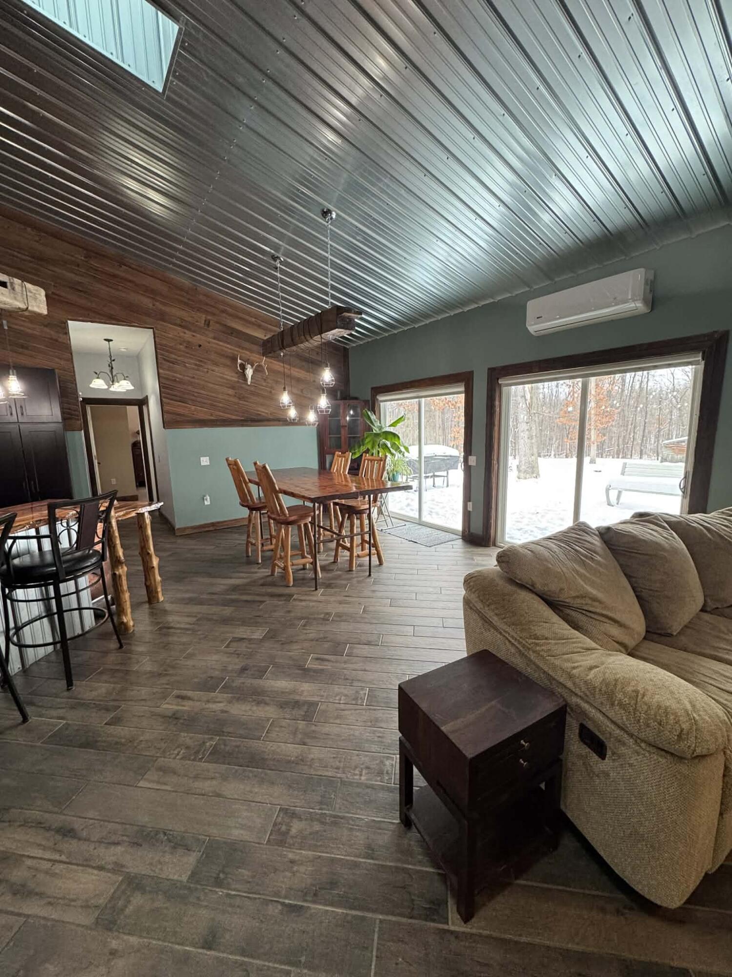 6635 East Chicago Road Jonesville, MI 49250 - Photo 14 of 61 04c69956-c881-4789-a2d9-46db83455f4c