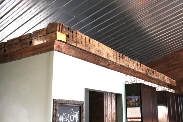 $529,900 | 6635 East Chicago Road, Jonesville, MI 49250