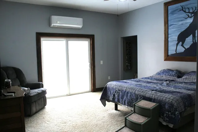 $529,900 | 6635 East Chicago Road, Jonesville, MI 49250