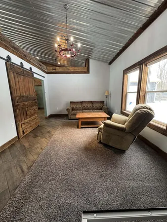 $499,000 | 6635 East Chicago Road, Jonesville, MI 49250