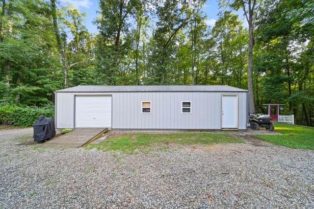 $529,900 | 6635 East Chicago Road, Jonesville, MI 49250