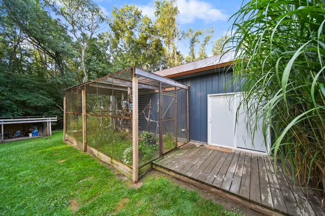 $539,700 | 6635 East Chicago Road, Jonesville, MI 49250